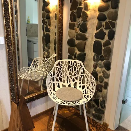 Design & Apartment